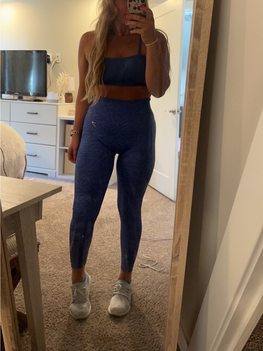 Gymshark Women's Court Blue High-Waist Seamless Leggings and matching bra